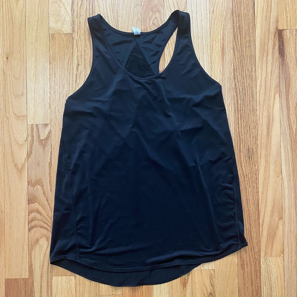 LULULEMON black pleated tank SZ 4